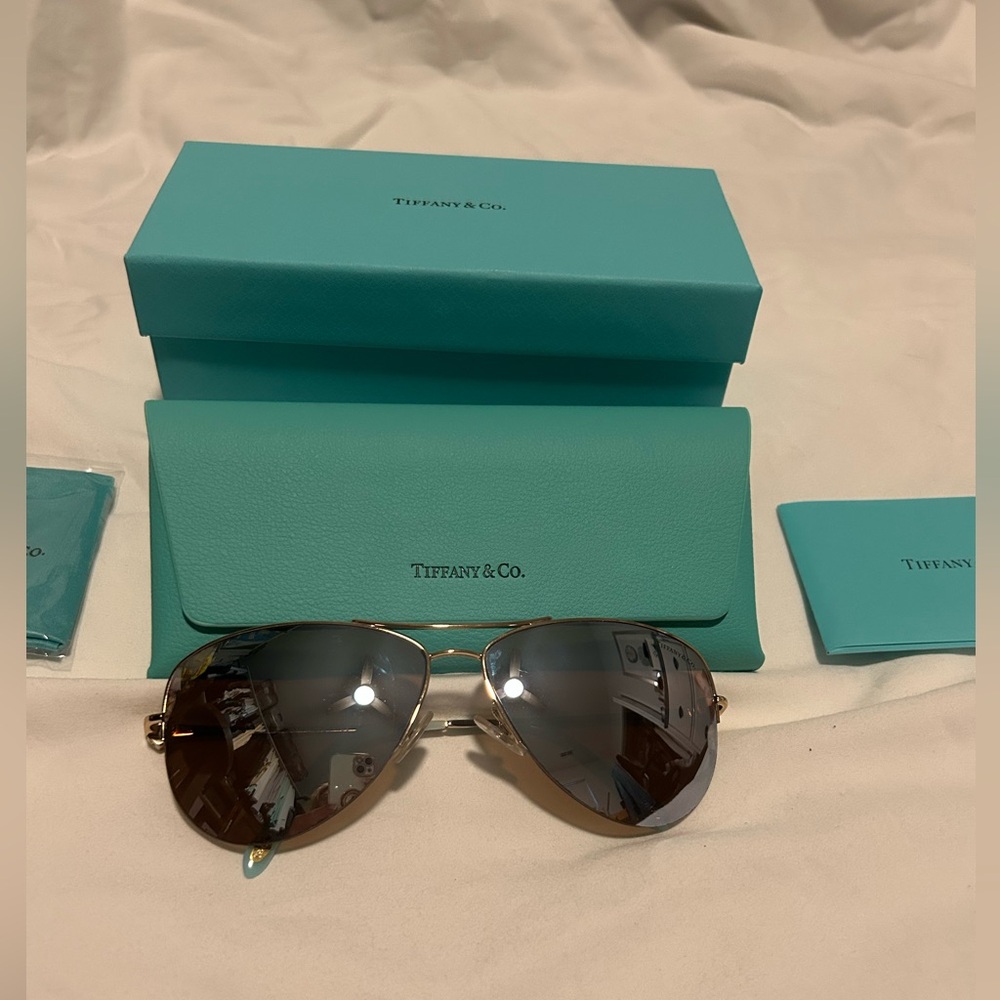 Tiffany & Co. Aviator sunglasses Heart Please Return To